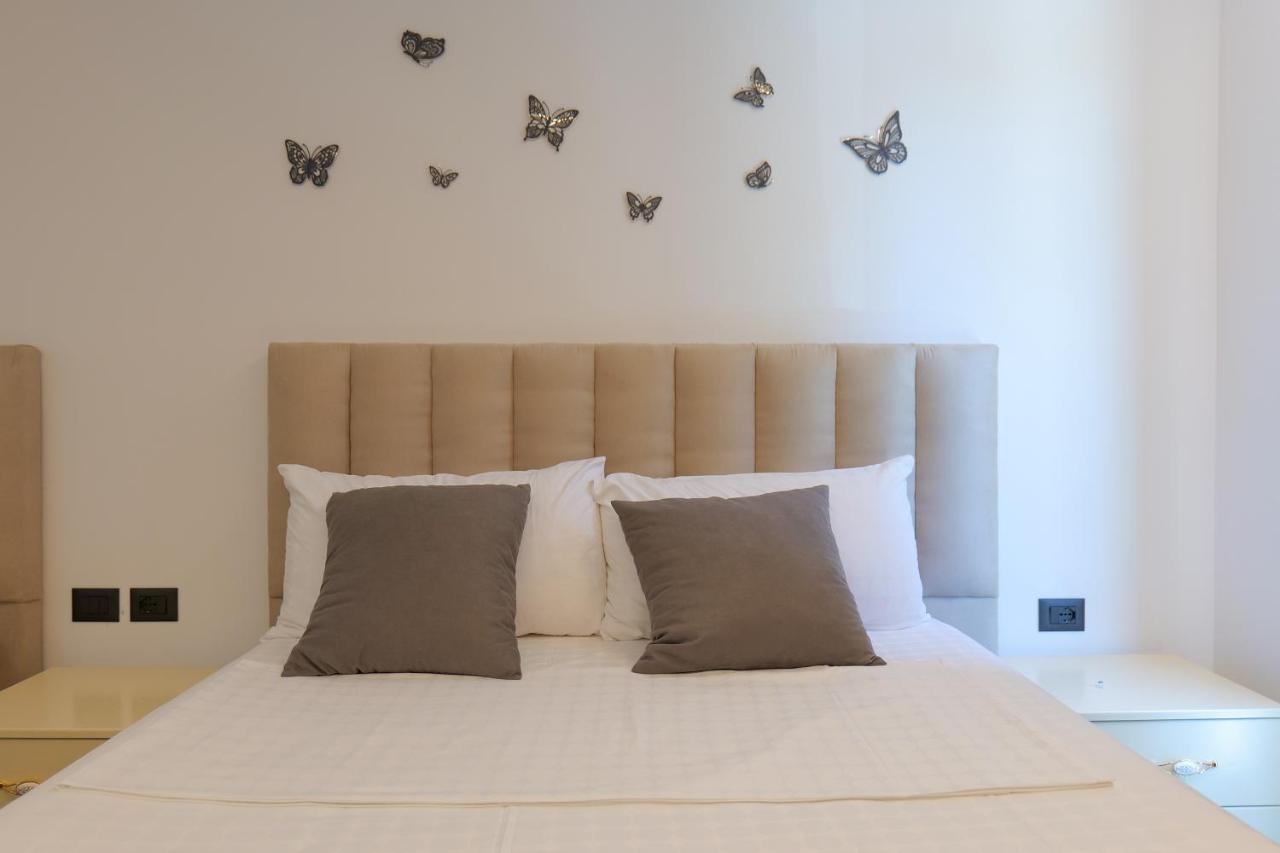 Vila Celaj Hotel Vlorë Екстериор снимка